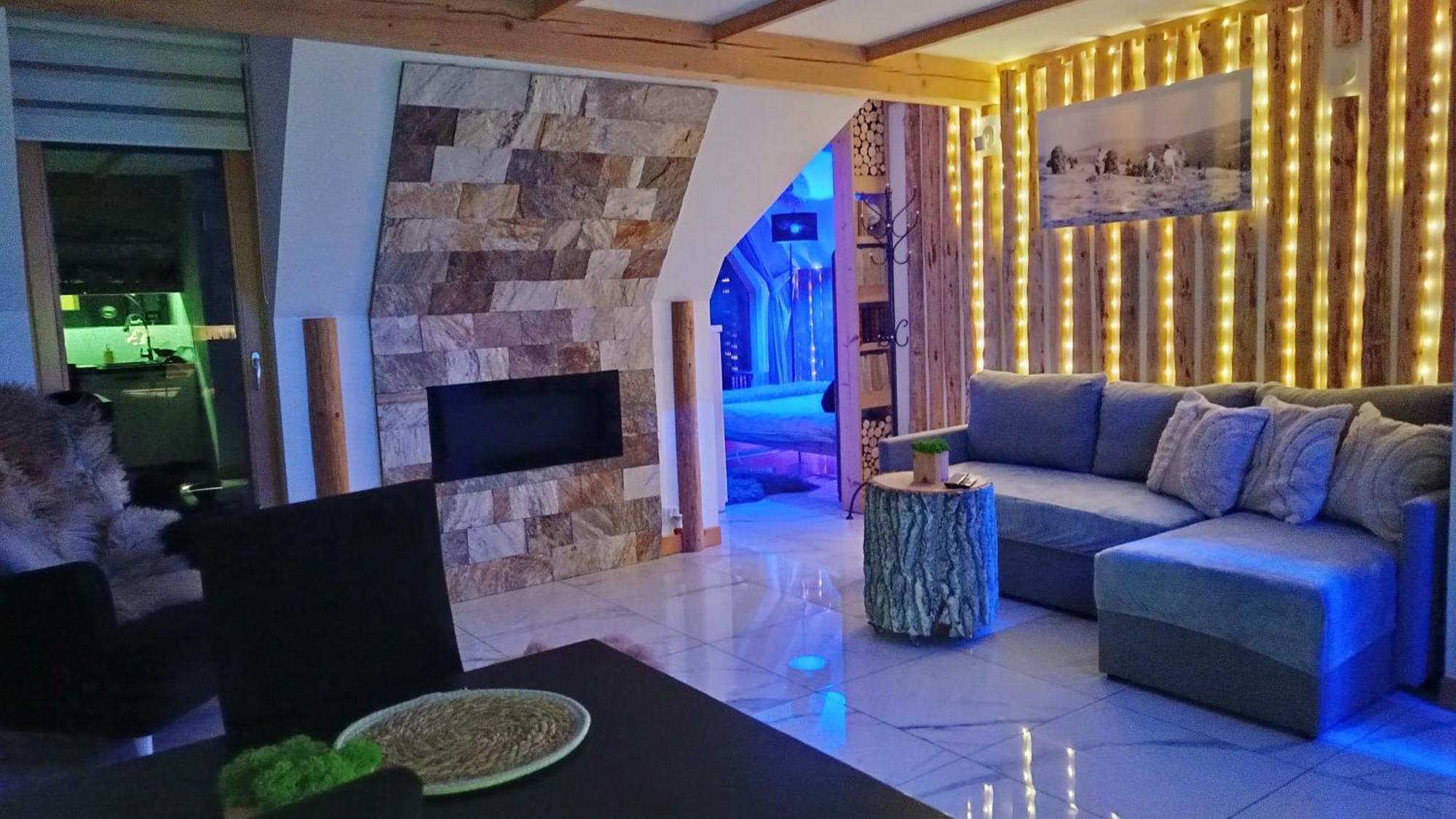 Lux Houses W Domku Tylko Dwa Apartamentyz Jacuzzi Zewnetrznym Groń Buitenkant foto